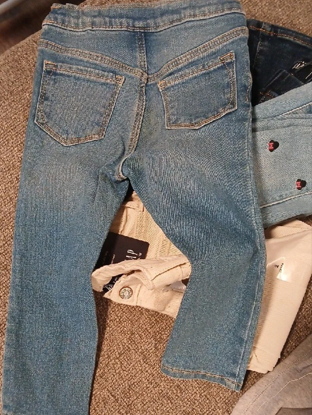 GAP Women’s Cream High-Rise Jeggings with Light & Dark Denim Accents